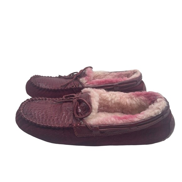 UGG Dakota Croco WMN SUEDE LEATHER WOOL Burgundy SLIPPERS Moccasins SZ 9 - Picture 10 of 16